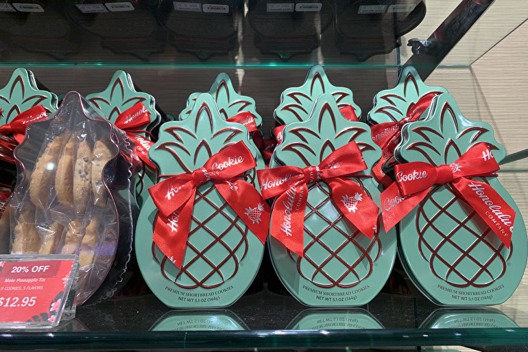 2:パイナップル・ギフト缶