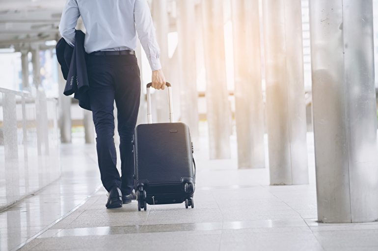 【2026年最新】アメリカ入国・出張に必要なもの9選